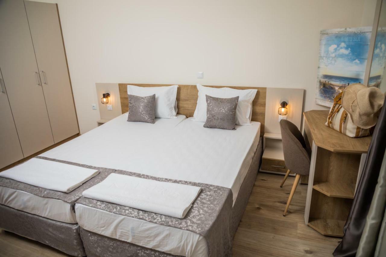 Allure Beach Resort Aparthotel Primorsko Ngoại thất bức ảnh