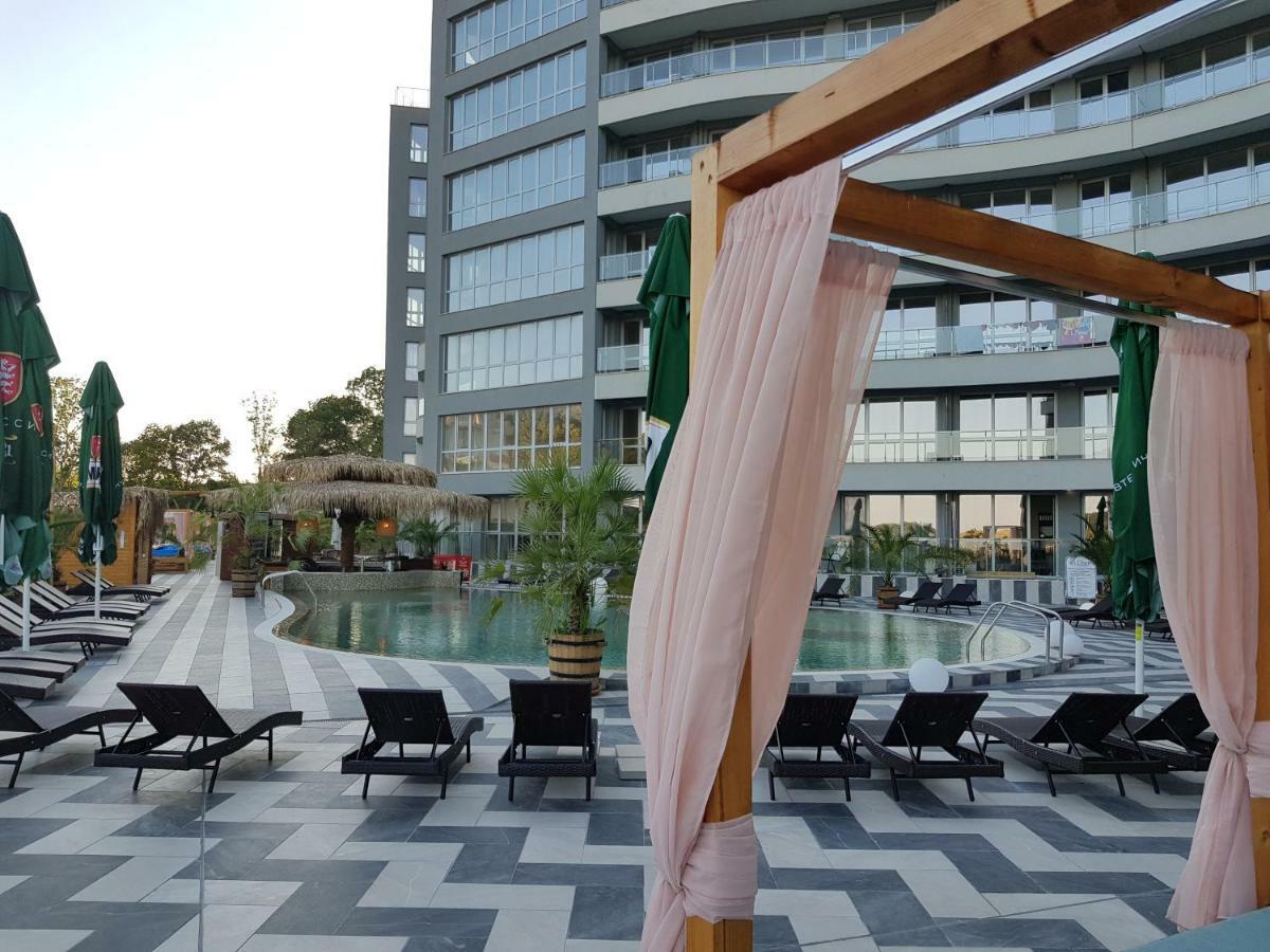 Allure Beach Resort Aparthotel Primorsko Ngoại thất bức ảnh